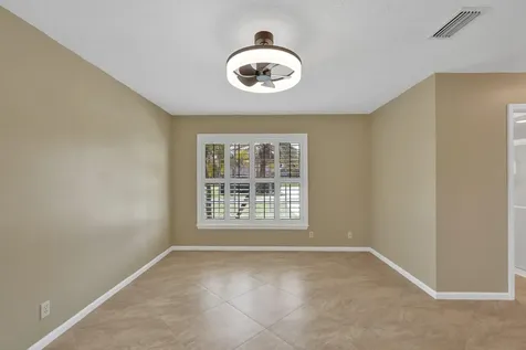 901 Ne Town Terrace Jensen Beach FL 34957