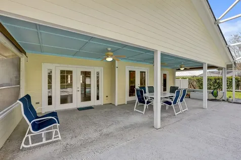 901 Ne Town Terrace Jensen Beach FL 34957