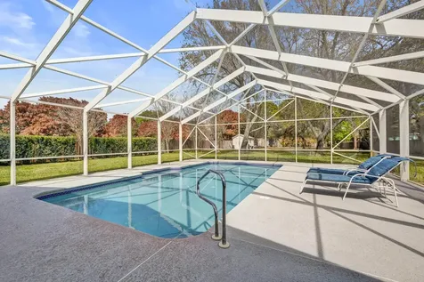 901 Ne Town Terrace Jensen Beach FL 34957