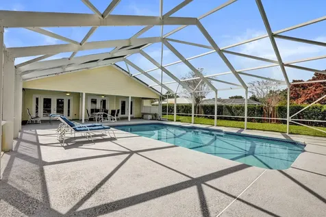 901 Ne Town Terrace Jensen Beach FL 34957