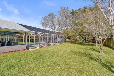 901 Ne Town Terrace Jensen Beach FL 34957