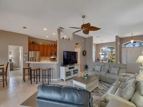 431 W Temple Court Vero Beach FL 32968