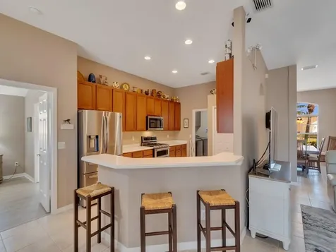 431 W Temple Court Vero Beach FL 32968