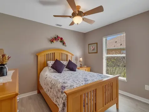 431 W Temple Court Vero Beach FL 32968