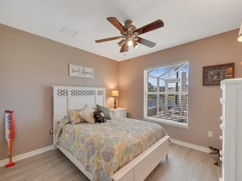 431 W Temple Court Vero Beach FL 32968