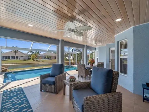 431 W Temple Court Vero Beach FL 32968