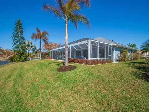 431 W Temple Court Vero Beach FL 32968