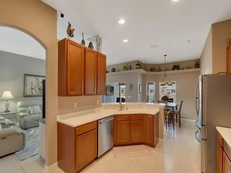 431 W Temple Court Vero Beach FL 32968