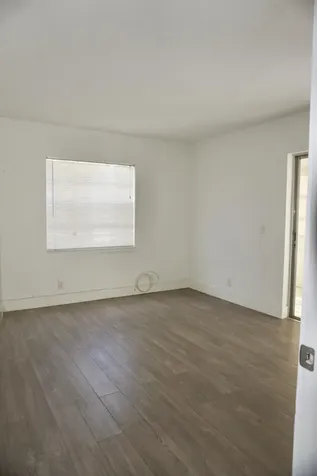 307 Burgundy Delray Beach FL 33484