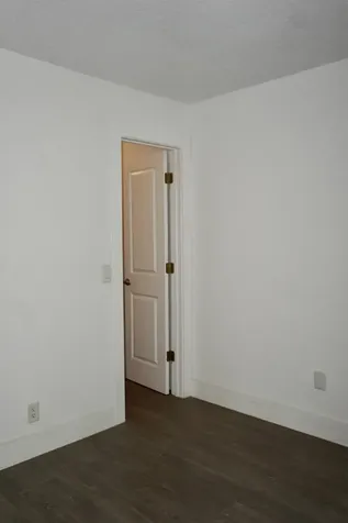 307 Burgundy Delray Beach FL 33484