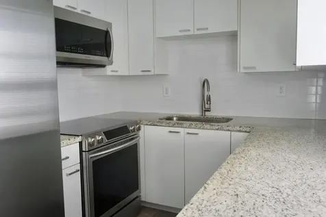307 Burgundy Delray Beach FL 33484