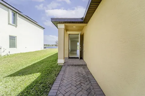 788 Worlington Lane Fort Pierce FL 34947