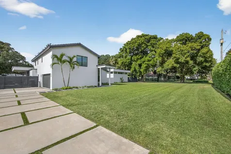 13071 Flamingo Terrace Palm Beach Gardens FL 33410
