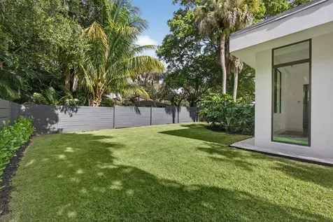 13071 Flamingo Terrace Palm Beach Gardens FL 33410