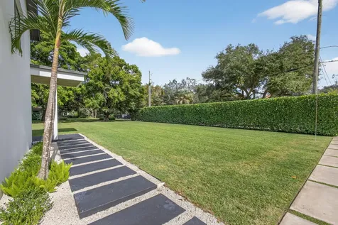 13071 Flamingo Terrace Palm Beach Gardens FL 33410