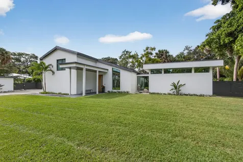 13071 Flamingo Terrace Palm Beach Gardens FL 33410