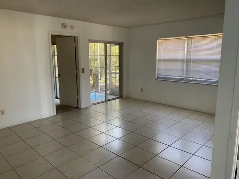 1671 SE Green Acres Circle Port Saint Lucie FL 34952