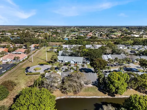 10980 Lake Front Place Boca Raton FL 33498