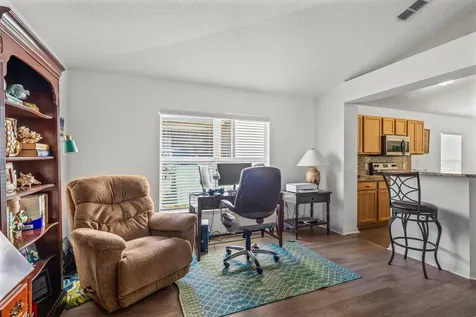 2574 12th Square Vero Beach FL 32968