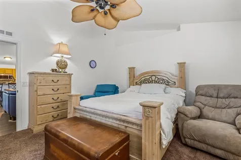2574 12th Square Vero Beach FL 32968