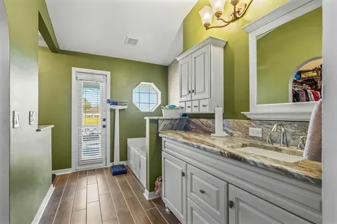 2574 12th Square Vero Beach FL 32968