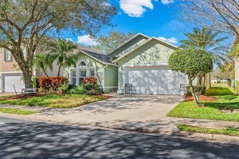 2574 12th Square Vero Beach FL 32968