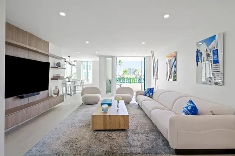 100 Se 5th Avenue Boca Raton FL 33432