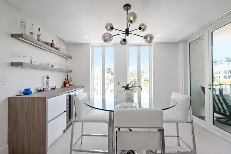 100 Se 5th Avenue Boca Raton FL 33432