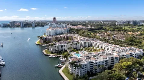 100 Se 5th Avenue Boca Raton FL 33432