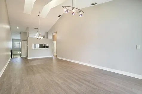 605 Harbour Pointe Way Greenacres FL 33413