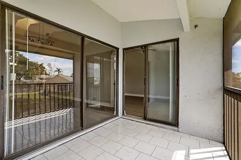 605 Harbour Pointe Way Greenacres FL 33413