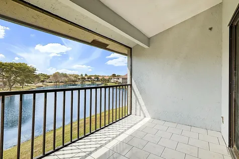 605 Harbour Pointe Way Greenacres FL 33413