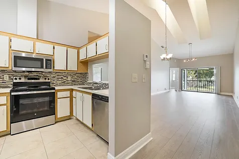 605 Harbour Pointe Way Greenacres FL 33413