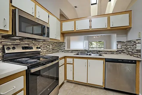 605 Harbour Pointe Way Greenacres FL 33413