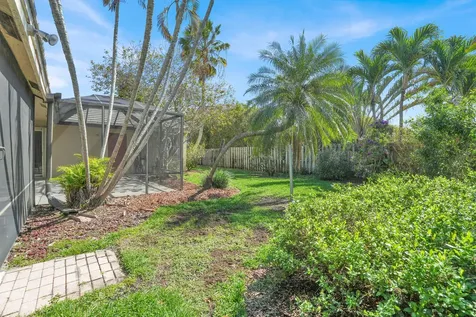 5696 Descartes Circle Boynton Beach FL 33472