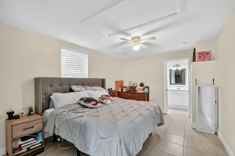376 Leigh Road West Palm Beach FL 33405