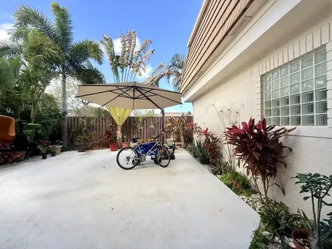 11584 Winchester Drive Palm Beach Gardens FL 33410