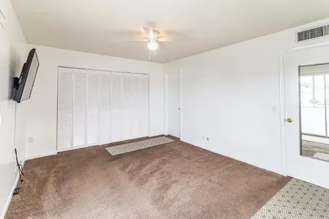 809 Flanders Q Delray Beach FL 33484