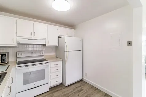 809 Flanders Q Delray Beach FL 33484