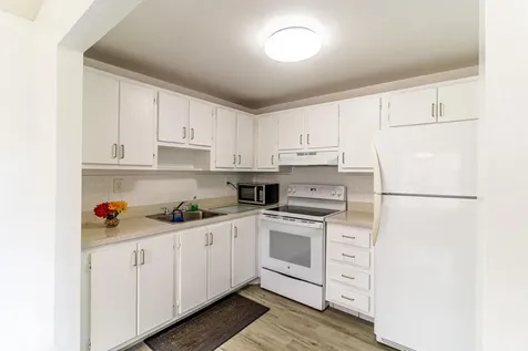 809 Flanders Q Delray Beach FL 33484