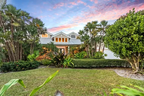 1993 Se Giffen Avenue Port Saint Lucie FL 34952