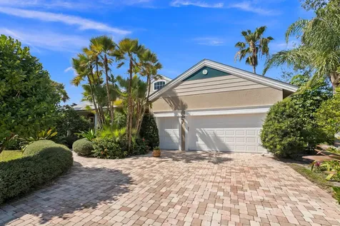 1993 Se Giffen Avenue Port Saint Lucie FL 34952