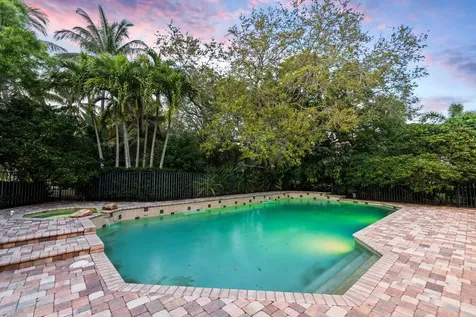 1993 Se Giffen Avenue Port Saint Lucie FL 34952