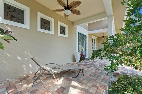 1993 Se Giffen Avenue Port Saint Lucie FL 34952
