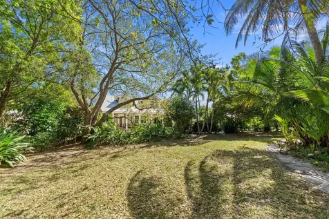 1993 Se Giffen Avenue Port Saint Lucie FL 34952
