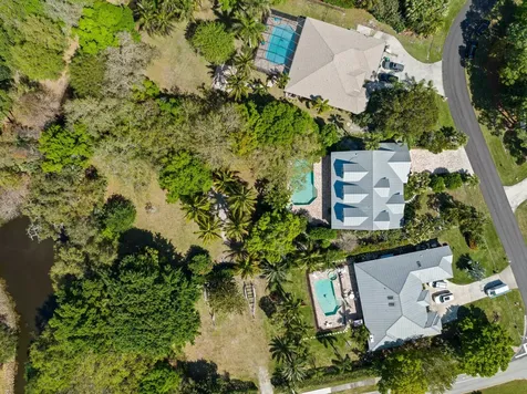 1993 Se Giffen Avenue Port Saint Lucie FL 34952