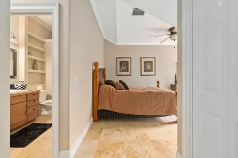 1993 Se Giffen Avenue Port Saint Lucie FL 34952