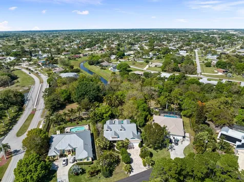 1993 Se Giffen Avenue Port Saint Lucie FL 34952