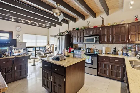 2850 Ne 44th Street Lighthouse Point FL 33064