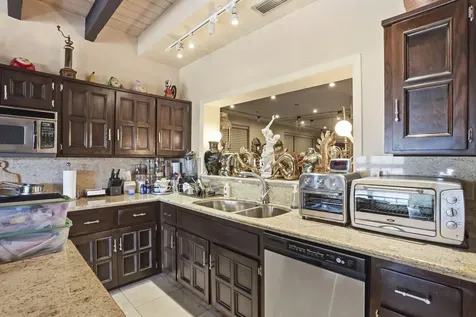 2850 Ne 44th Street Lighthouse Point FL 33064